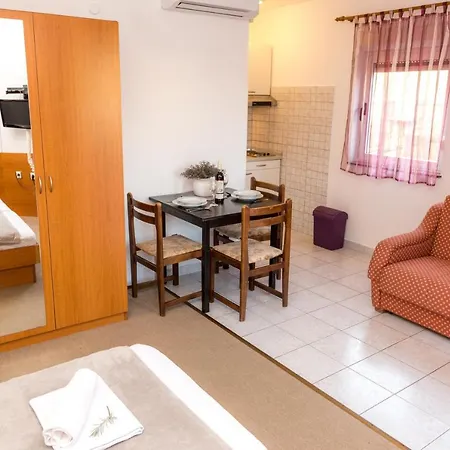 Apartment Kiko Drage